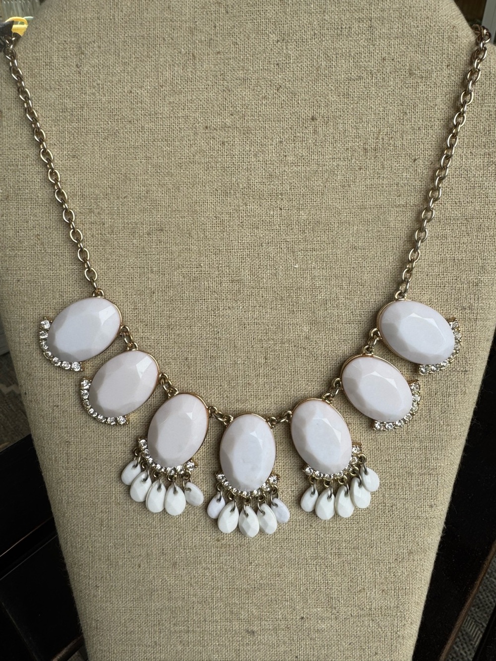 Icing White Statement Necklace